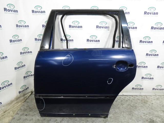 Двері задні, ліві 3B9833051AC VAG