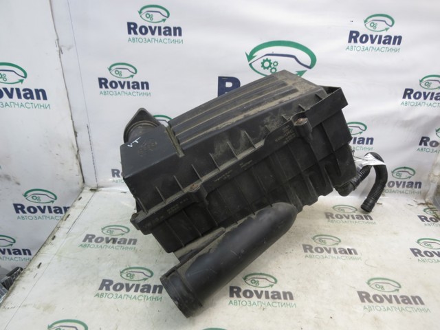 Коробка фільтра 3C0129607BD VAG