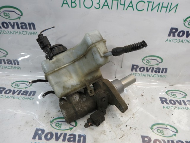 Циліндр головний гальма (Гідротормоз) Фольксваген Тігуан I