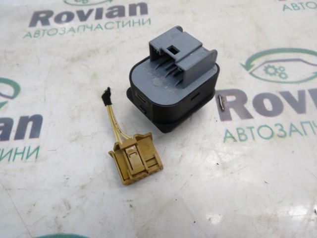 Регулятор дзеркал 3G0959565C VAG