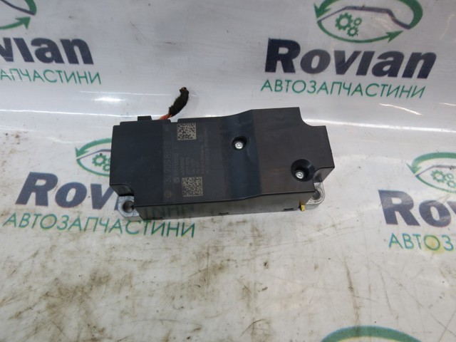 Електронний модуль рульової колонки 3Q0905861 VAG