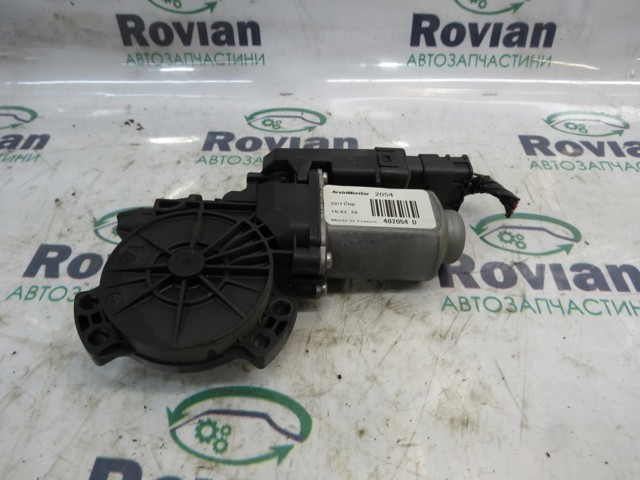Двигун склопідіймача двері передньої, правої 402054D HYUNDAI