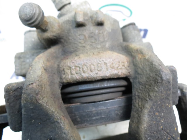 Супорт гальмівний, передній, правий 410016069R RENAULT