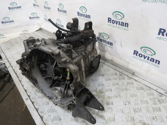 Механічна трансмісія 4300024381 HYUNDAI