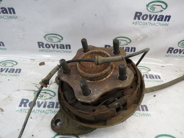 Маточина заднього колеса 43202BA60A NISSAN