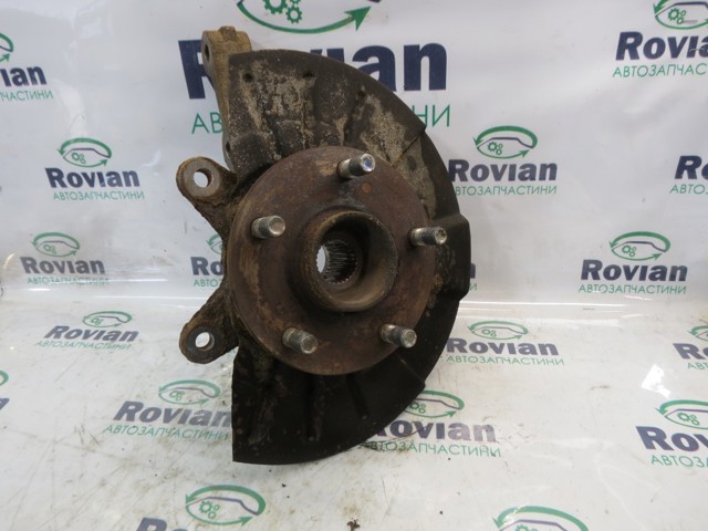 Вісь передня і поворотні кулаки 4511165J00 SUZUKI