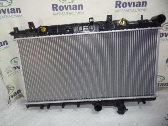 Радіатор системи охолодження двигуна Subaru Impreza 2