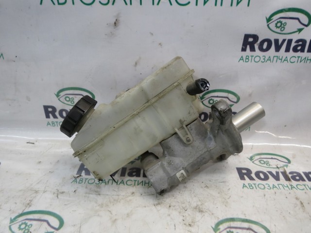 Циліндр гальмівний, головний 460112629R RENAULT