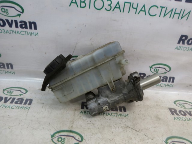 Бачок гальмівної рідини 460915125R RENAULT