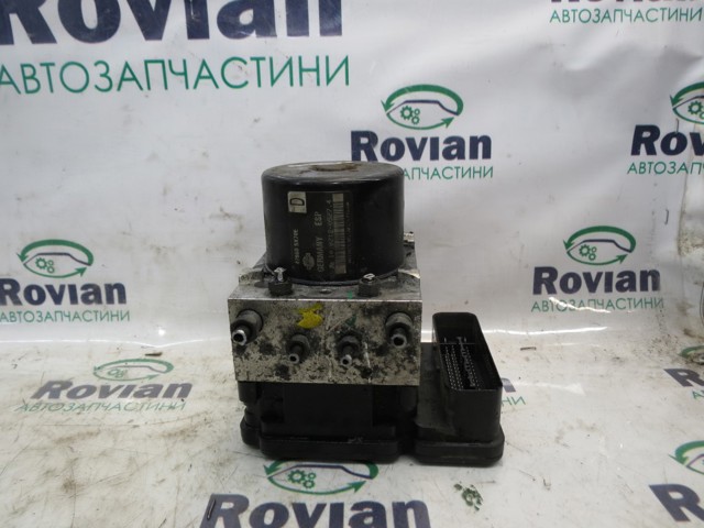 Блок управління АБС (ABS) 476605X70E NISSAN