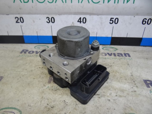Блок управління АБС (ABS) 476606MA4A NISSAN
