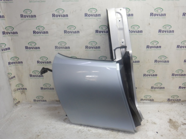 Двері задні в зборі 51007427336 BMW
