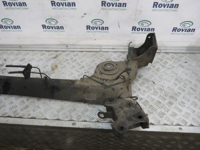 Балка задньої підвіски, підрамник 555016666R RENAULT