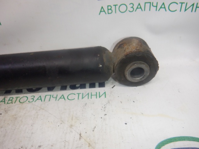 Задній амортизатор 562106629R RENAULT