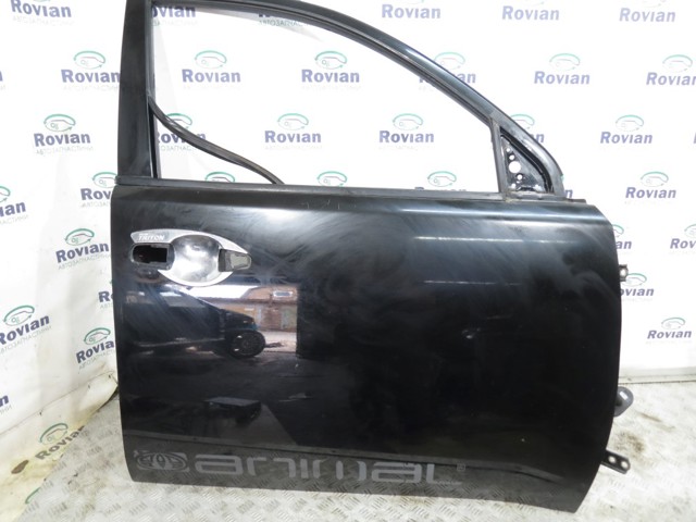 Дверка передня права 5700A176 MITSUBISHI