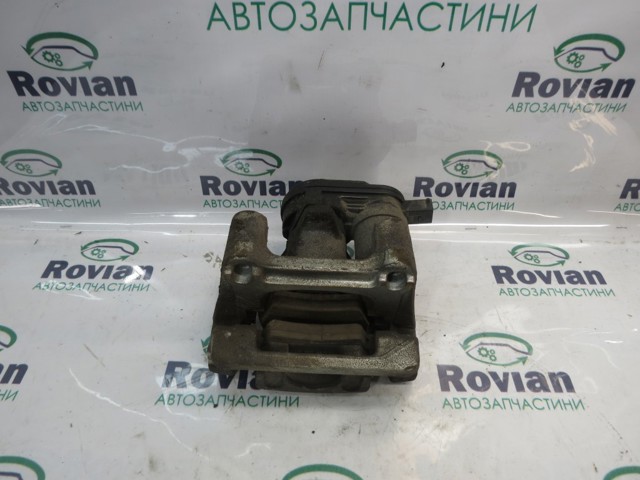 Задній гальмівний супорт лівий 58210K4100 HYUNDAI