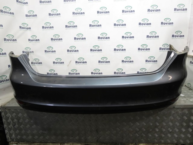 Буфер (бампер) задній 5C6807421 VAG