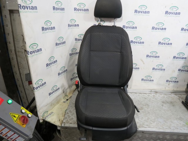Сидушка водійська 5J4881021L VAG