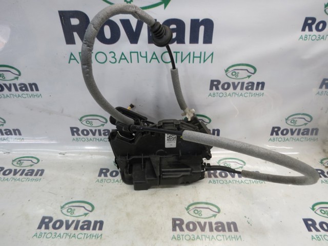 Замок задньої дверї, правої 5NA839016C VAG
