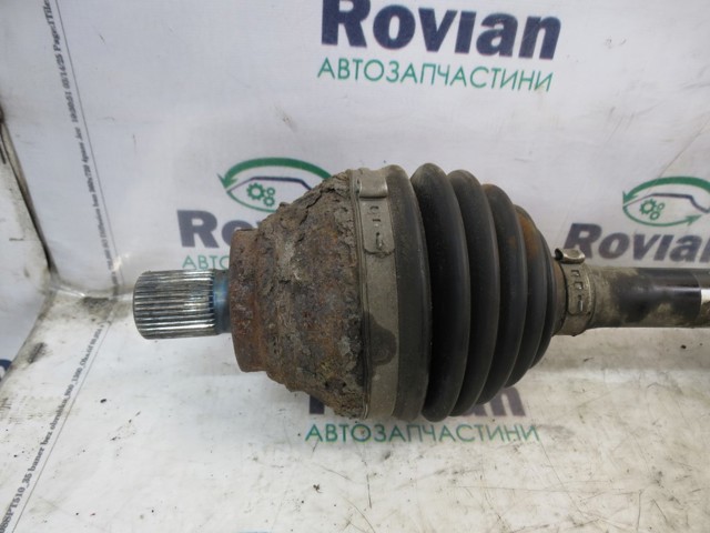 Привід передній лівий 5QE407271C VAG