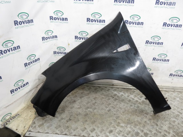 Ліве переднє крило 6001551025 RENAULT