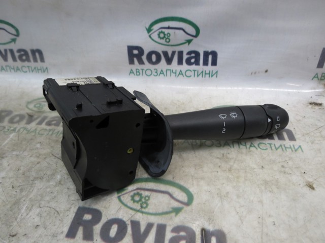 Перемикач підрульовий, правий 6001551357 RENAULT