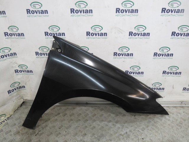 Переднє праве крило 631000032R RENAULT