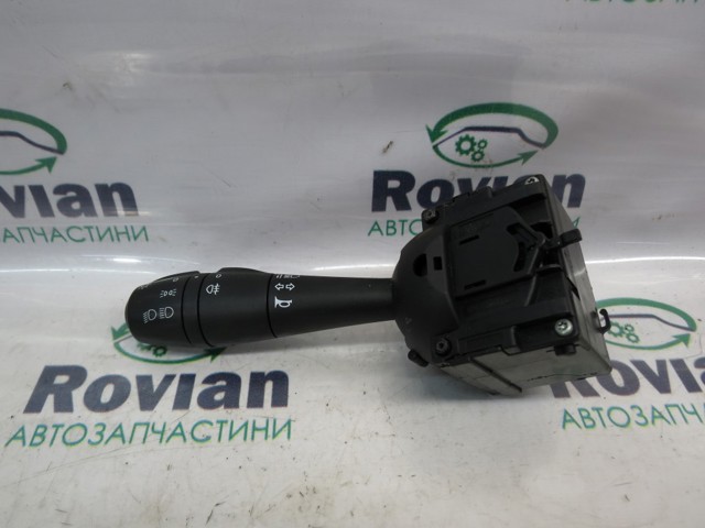 Перемикач підрульовий, правий 681727472R RENAULT