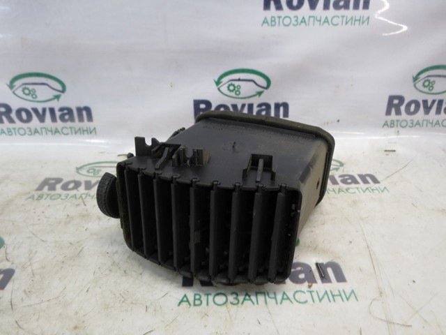 Решітка повітропровода ліва 68761EB301 NISSAN
