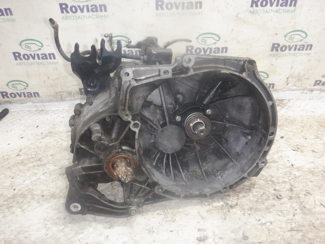 Коробка механіка в зборі 6M5R7002YA FORD