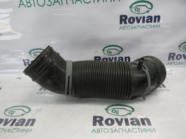 Патрубок повітряний, вихід повітряного фільтра 6R0129684C VAG