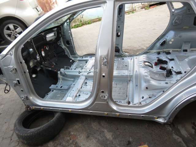 Поріг зовнішній лівий 71312K4D00 HYUNDAI
