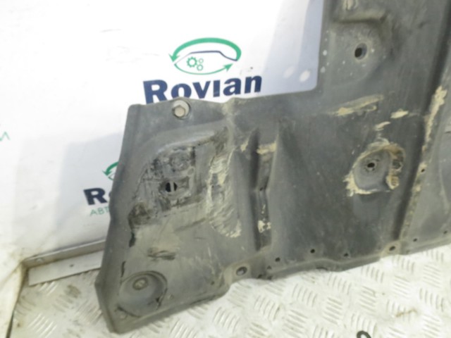 Захист двигуна задній 748113NA0A NISSAN