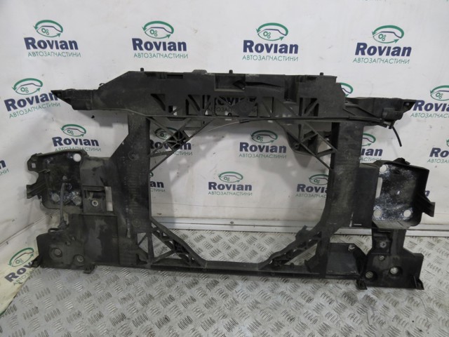 Установча панель передня 752100007R RENAULT