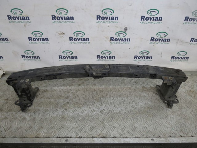 Буфер бампера переднього 752124177R RENAULT
