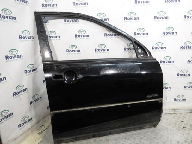 Пасажирські передні двері 760041F050 HYUNDAI