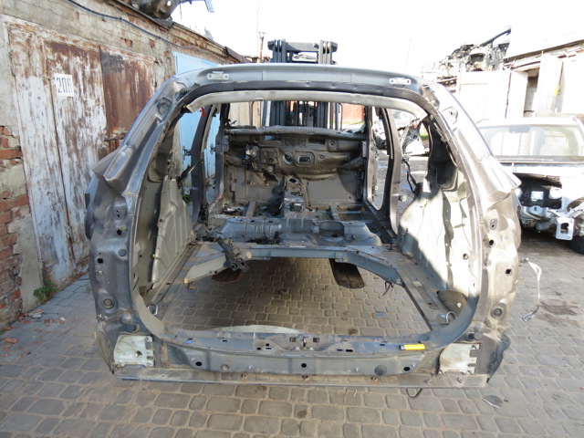 Крило праве заднє 760301619R RENAULT