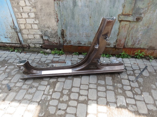 Поріг зовнішній лівий 764618969R RENAULT
