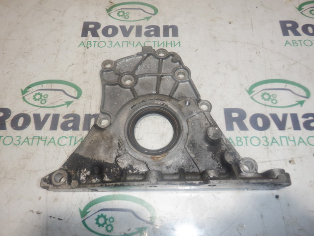 Кришка мотора передня 7700100912 RENAULT
