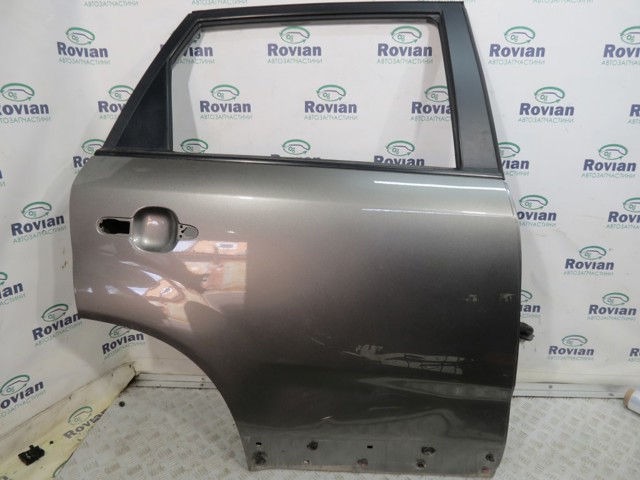 Двері задні, праві 770042P010 HYUNDAI