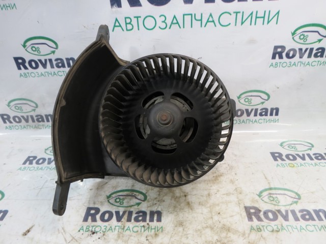 Двигун вентилятора пічки (обігрівача салону) Renault Scenic 2