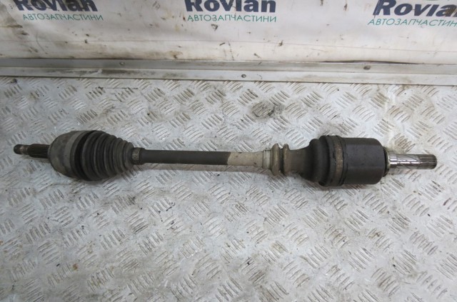 Привід лівий 7701210040 RENAULT