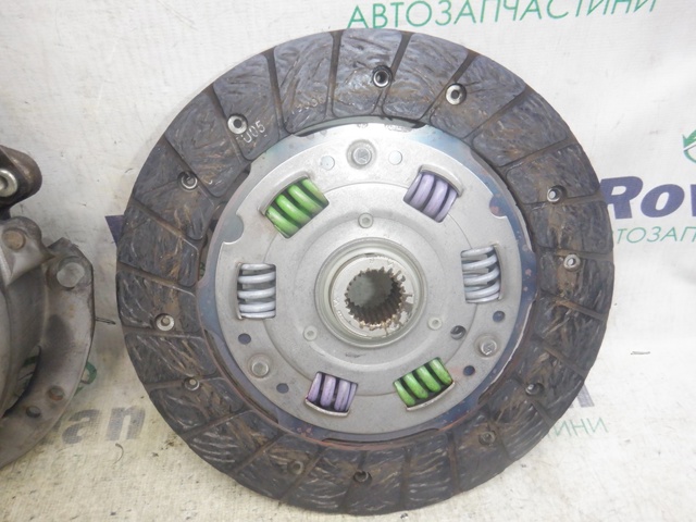 Комплект зчеплення (3 частини) 7701471469 RENAULT