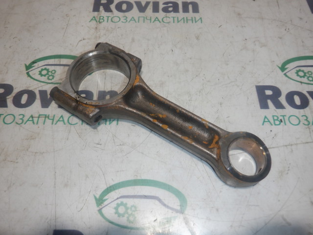 Шатун двигуна 7701476250 RENAULT