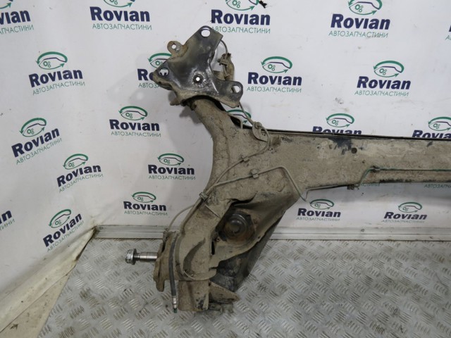 Підрамник задній 7701478434 RENAULT