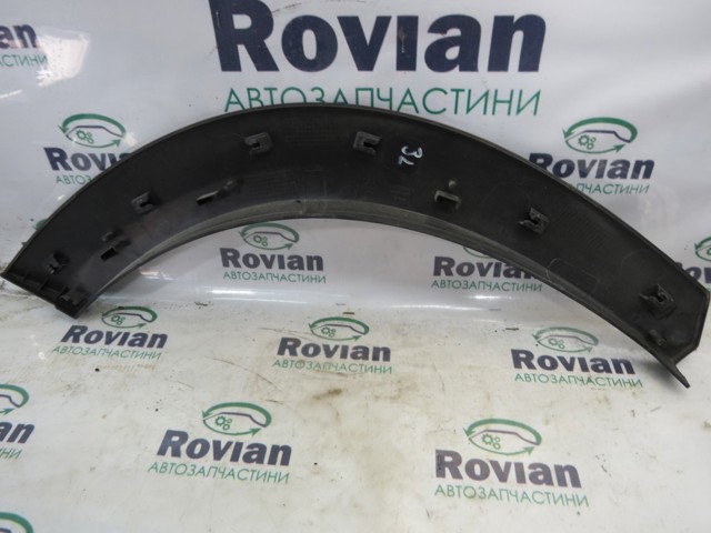 Молдинг задньої арки крила, лівий 788616RR0A NISSAN