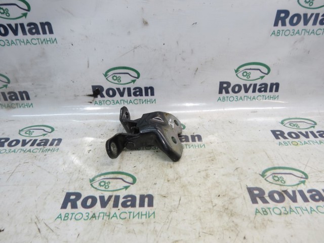 Шарнір передніх лівих дверей 793151Y300 HYUNDAI