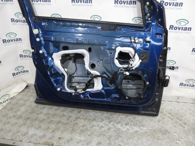 Двері кабіни 801010705R RENAULT