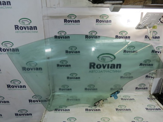 Скло пасажирських дверей 803006RR1A NISSAN