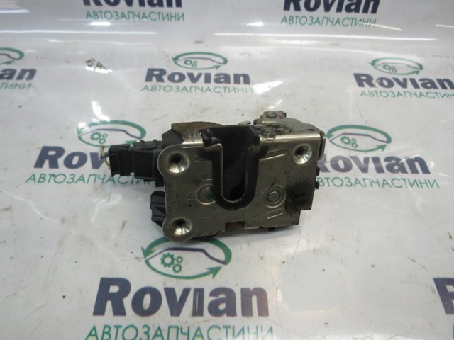 Замок двері правої передньої 805025267R RENAULT